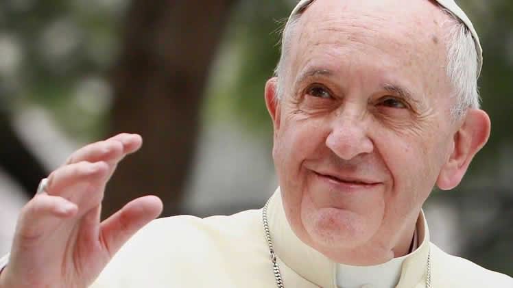Papa Francisco Acolhe 2 Mil Moradores de Rua