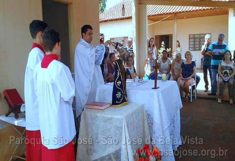Missa de Nossa Senhora na Faz. Canta Galo